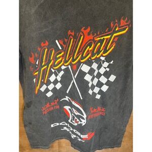 Dodge Hellcat SRT Racing Graphic T-Shirt Mens Medium Faded Black Muscle Car Tee
